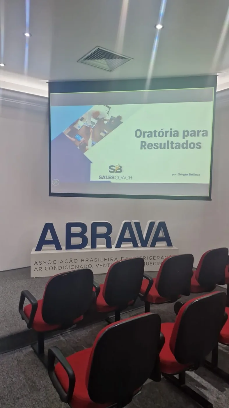 Abertura do curso Oratória para Resultados no auditório da ABRAVA